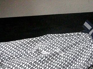 hai tuyệt vời đồ lót phụ nữ chia sẻ một người cha với một người coi phim set hay nhat đàn ông lớn trong một bộ ba