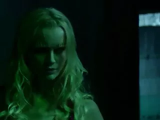 Sinh đôi, phim set han quoc hay nhat Còn tóc Dellai trong miệng với Mẹ